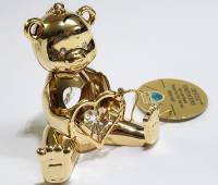 Сувенир Мишка с сердцем 4,5*5 см  металл покрытие золото 24 к. кристаллы Сваровски США  новый