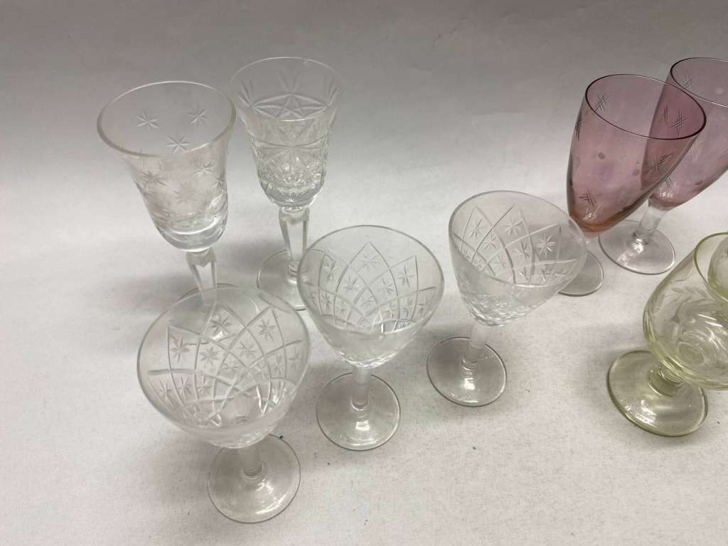 Рюмки, стопки хрусталь 14 шт