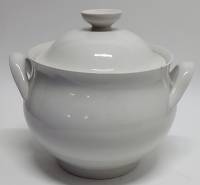 Супница фарфоровая, СССР, есть скол (см. фото)