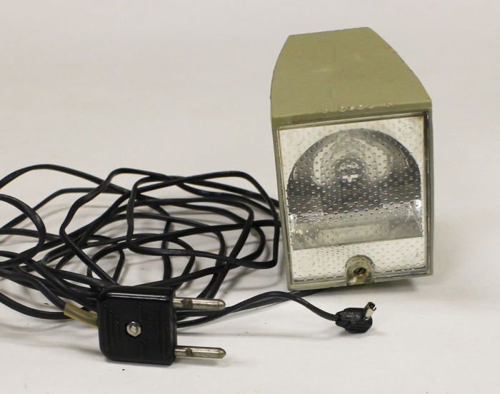 Фотовспышка FIL 41 Norma, СССР (см. фото)