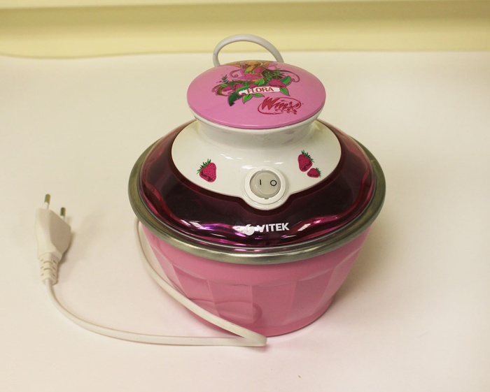 Мороженица детская, с инструкцией (состояние на фото)