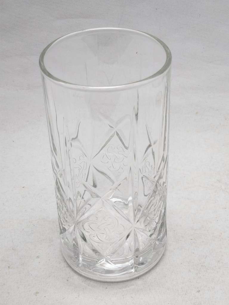 Ваза хрустальная высота 15,5 см