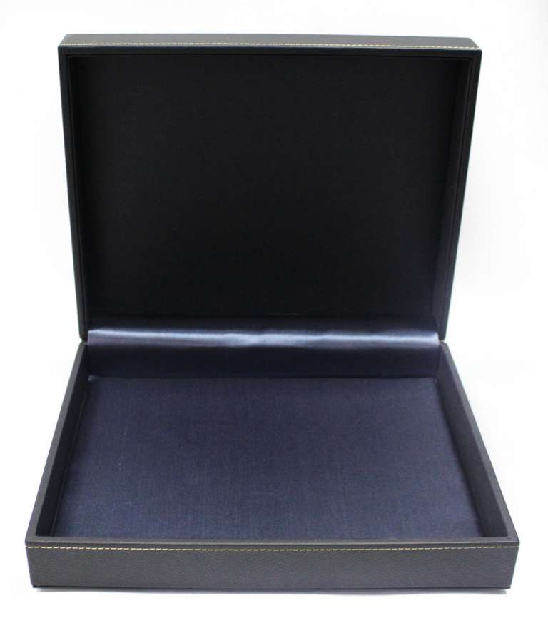 Коробка L2365 для монет NERA XL + 3 планшета на 60 монет. Lindner (Б/У в отличном состоянии)