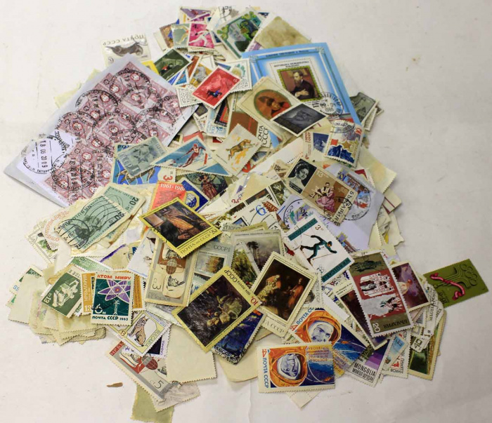 Набор различных марок