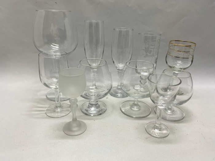 Бокалы стаканы 11 шт разной высоты набор