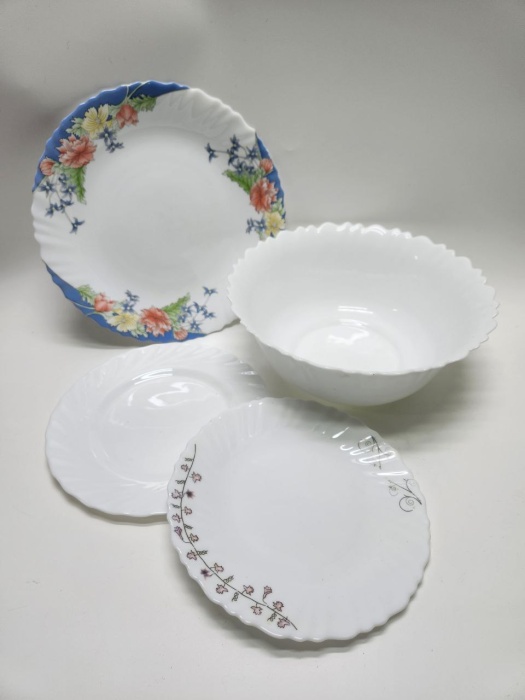 Салатник Блюдо и 2 тарелки стеклокерамика