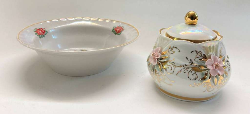 Сахарница + конфетница, фарфор, перламутр (есть сколы)