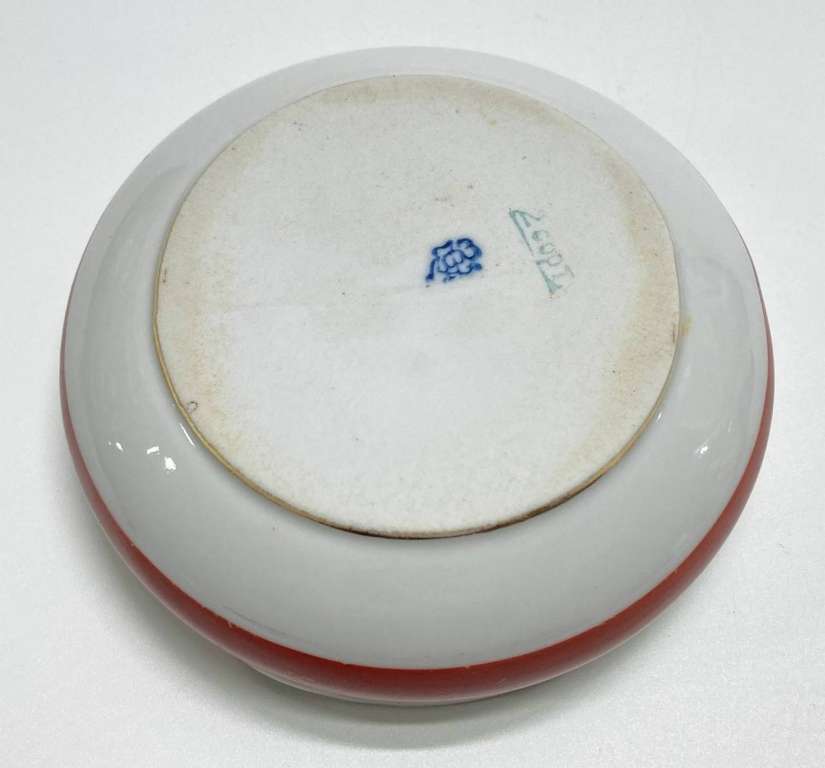 Пепельница, ЛФЗ (скол)