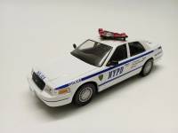 Полицейские машины мира модель Ford Crown 1:43 без коробки