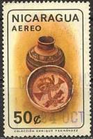 (№1965-1384) Марка Никарагуа 1965 год "Керамика чаша и ваза", Гашеная