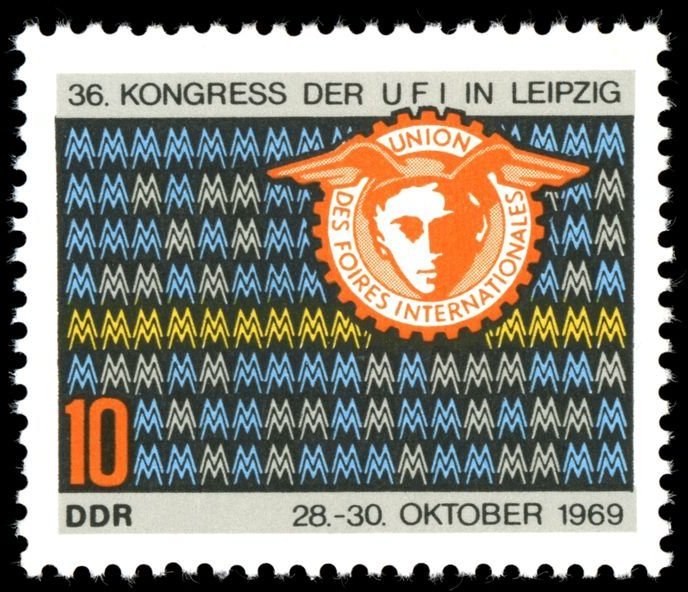 (1969-087) Марка Германия (ГДР) "Эмблема"  голубая  Конгресс UFI II &Theta;