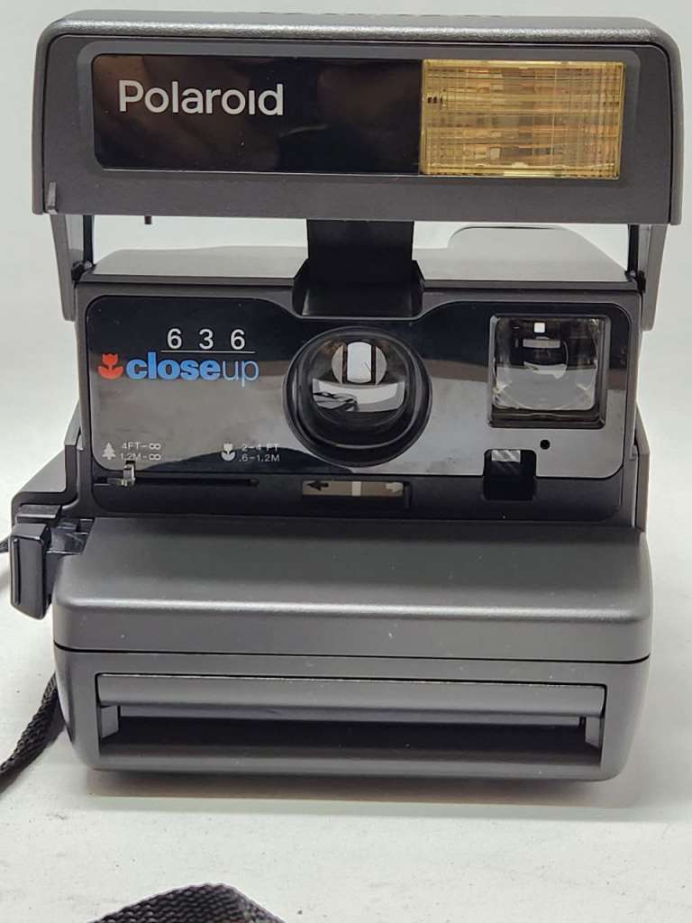 Фотоаппарат плёночный Polaroid 636 Closeup  Великобритания  