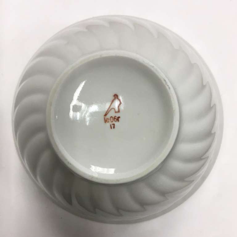 Салатник, стекло (сост. на фото)