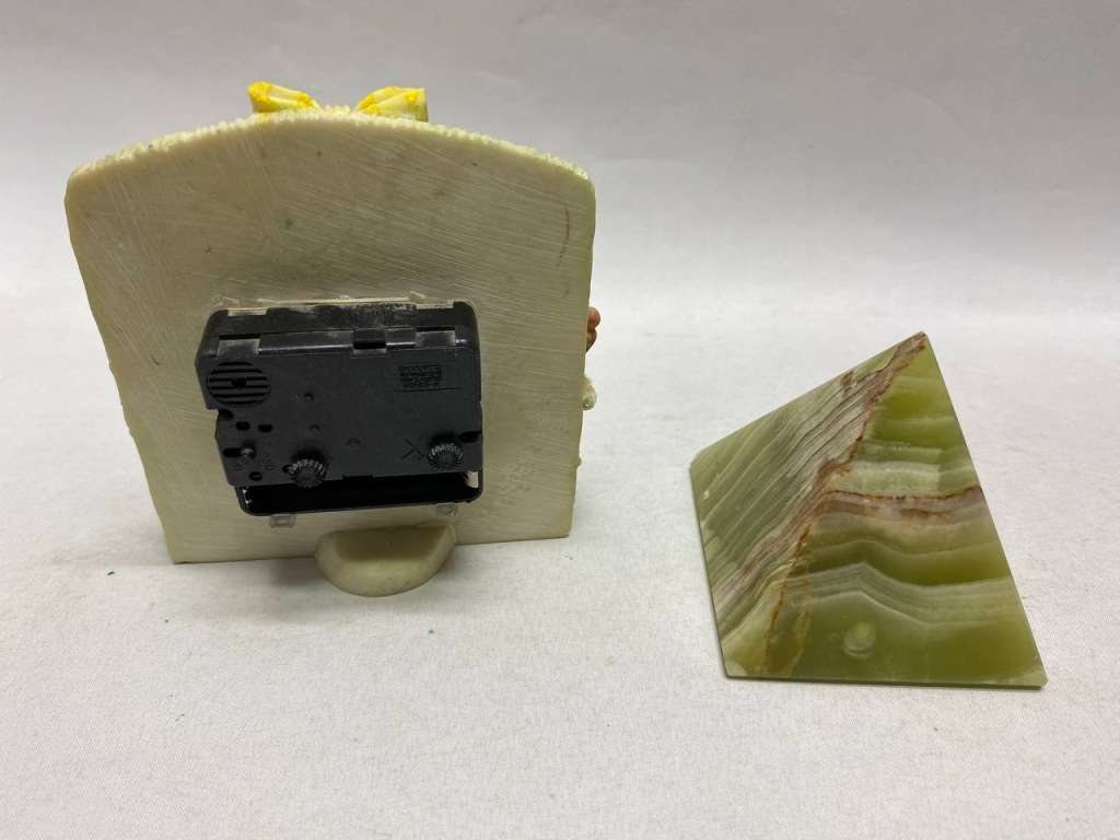 Часы настольные кварцевые не на ходу, 2 шт