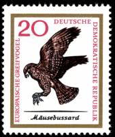 (1965-069) Марка Германия (ГДР) "Обыкновенный канюк"    Хищные птицы II Θ
