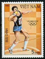 (1983-066) Марка Вьетнам "Толкание ядра"    Летние ОИ 1984, Лос-Анджелес III Θ
