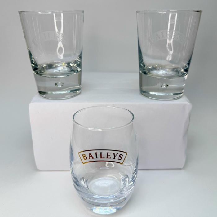Фирменные стаканы с логотипом BAILEYS 3 штуки