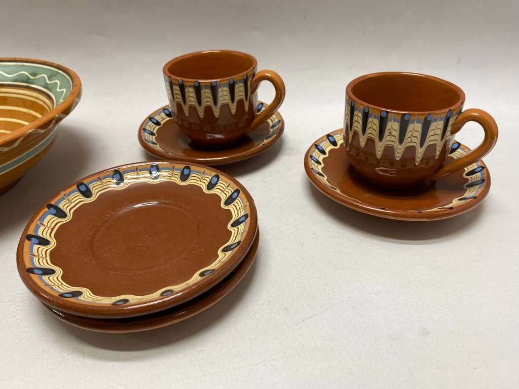 Керамика, глина 7 предметов, салатник, 2 чашки, 4 блюдца