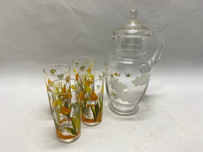 Стаканы стекло 4 шт и кувшин стекло