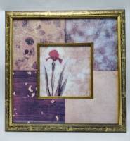 Картина Красный ирис в золоченой раме Dec Art 42x42 см