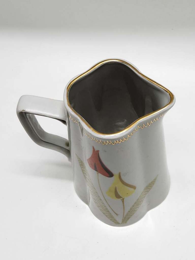 Кувшин фарфоровый Рига Тюльпаны СССР PFF