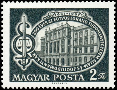 (1967-064) Марка Венгрия "Университет Этвеша "    300-летие создание факультета государственных и юр