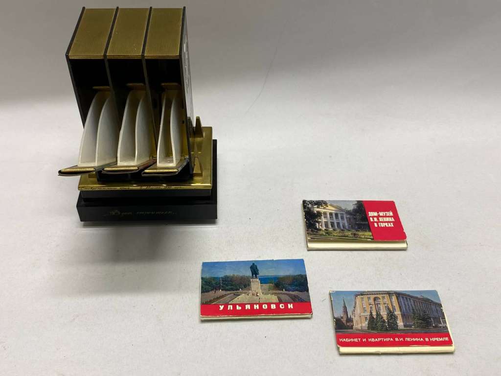 Шкатулка музыкальная сигареница СССР (требует ремонта)