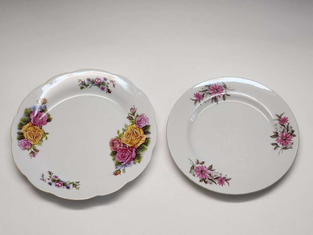 Тарелки десертные фарфоровые Япония 2 штуки