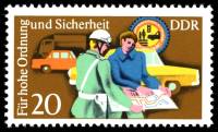 (1975-073) Марка Германия (ГДР) "Сотрудник ГАИ"    Безопасность дорожного движения II Θ