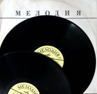 Набор виниловых пластинок (2 шт) И. Кальман Фиалка Монмартра монтаж оперетты Мелодия 300 мм. Excelle