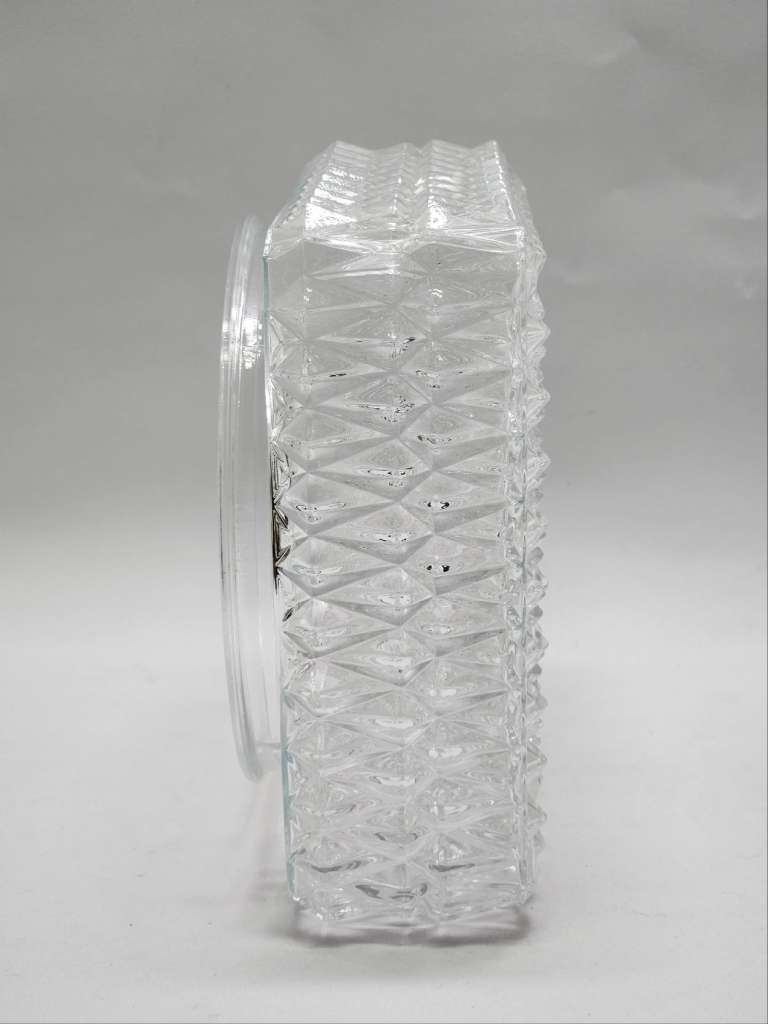 Плафон квадратной формы стекло