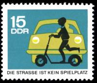 (1966-018) Марка Германия (ГДР) "Самокат"    Безопасность движения II Θ