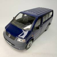 Модель авто Volkswagen T5 Multivan 1:43 без блистера Cararama Hongwell