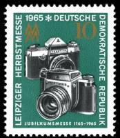 (1965-049) Марка Германия (ГДР) "Фотокамера"    Ярмарка, Лейпциг II Θ