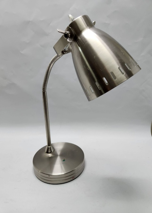 Лампа настольная Camelion KD-428 (провод отсутствует)