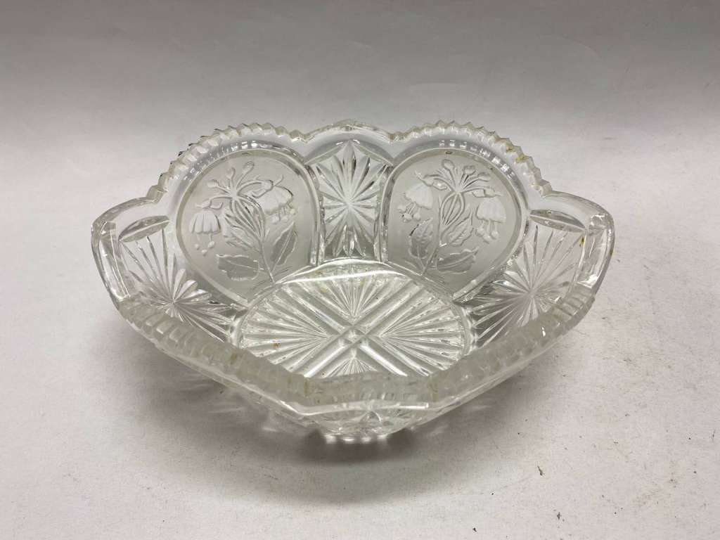 Салатник ладья хусталь, фуксия