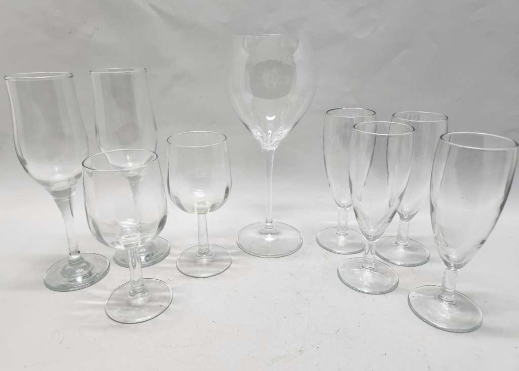 Бокалы 9 шт разных прозрачное стекло