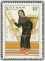 (1987-057) Марка Вьетнам "Женский Эде"    Костюмы жителей Тай Нгуена III Θ