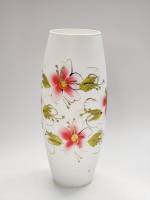 Ваза белое стекло с розовыми цветами золотыми листьями 26 см