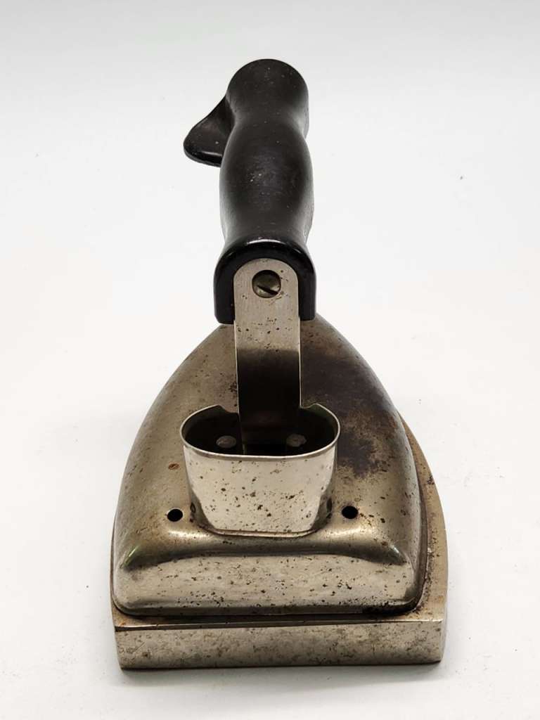 Утюг электрический СССР 1960 год Ленинград