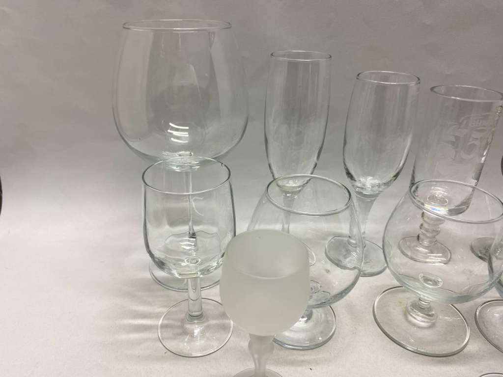 Бокалы стаканы 11 шт разной высоты набор