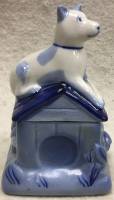 Шкатулка "Собака на будке", фарфор (сост. на фото)