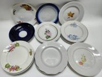 Тарелки 22 штуки десертные разные