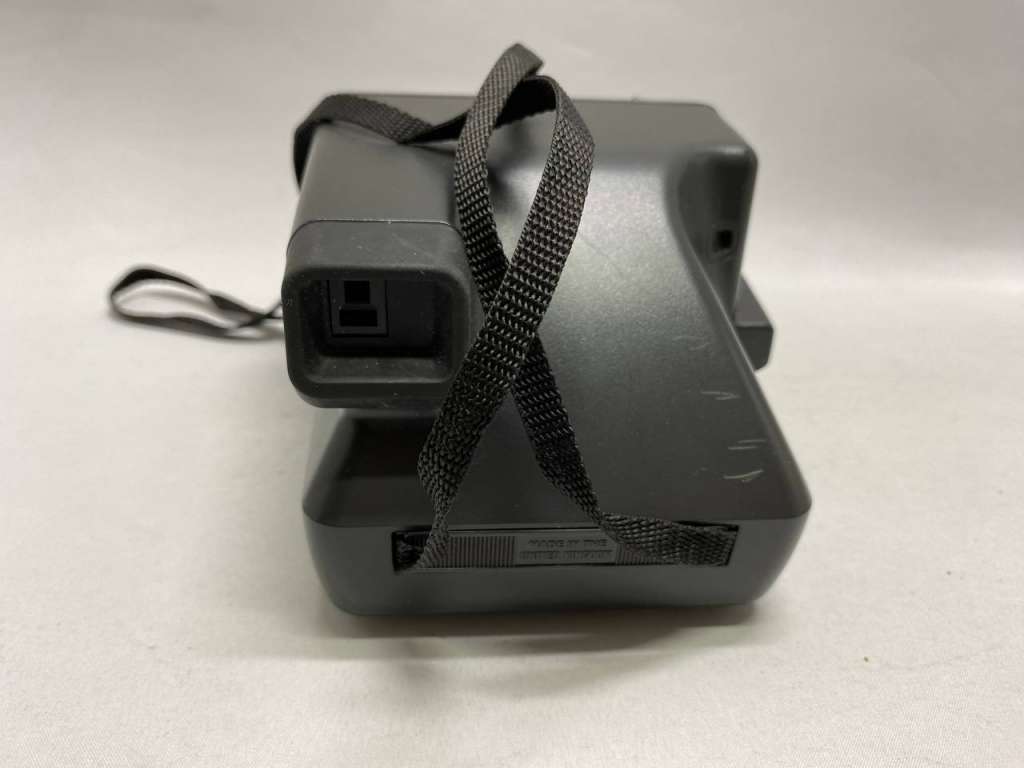Фотоаппарат плёночный Polaroid 636 Closeup  .  Состояние отличное