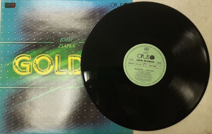 Пластинка виниловая , Golden era Opus 300 мм. (Сост. отл.)