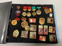 Набор значков в альбоме наградные знаки СССР "Разное"  
