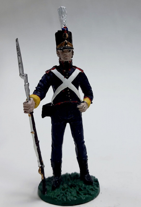 Оловянный солдатик &quot;Фузилер 8-го полка линейной пехоты, 1808-1810 г.&quot;