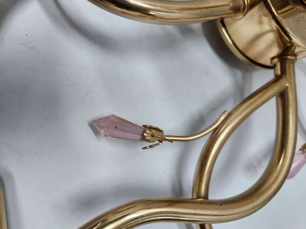 Люстра потолочная 5 рожковая металл розовое стекло (сост. б/у)
