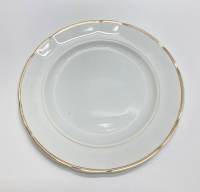 Тарелка столовая, фарфор, товарищество М. С. Кузнецова, Дрейлингсбуш, Рига