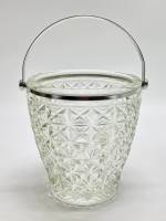 Ваза с металлической ручкой, хрусталь